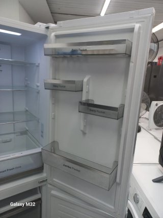 Nevera combi bajo consumo nofrost + garantia