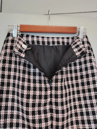 Falda mini tweed cuadros rosa y negro H&M - T 34