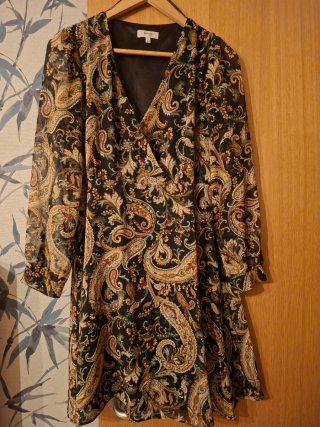 Vestido Corto Fórmula Joven Talla 44
