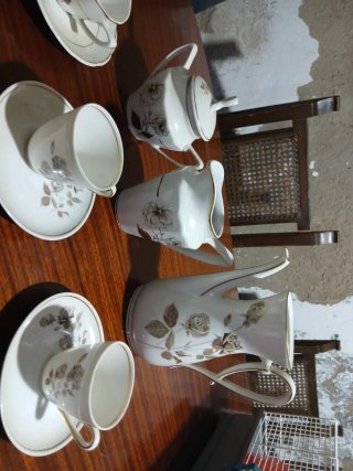 Juego de té antiguo porcelana floral