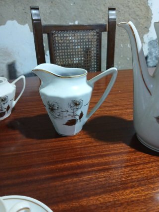 Juego de té antiguo porcelana floral