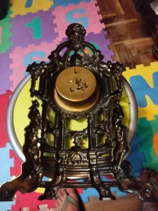 Reloj de sobremesa bronce No funciona
