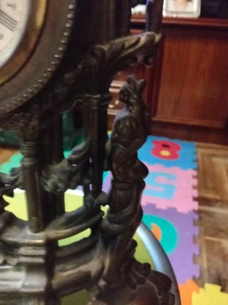 Reloj de sobremesa bronce No funciona