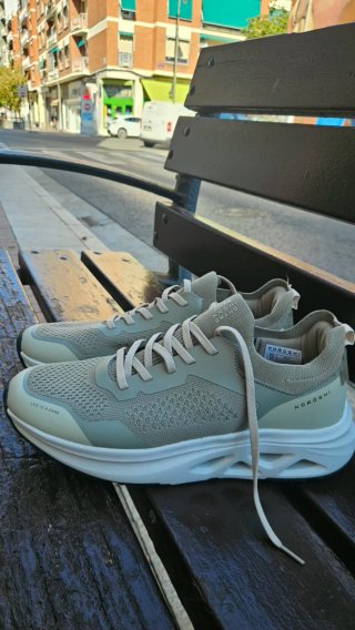 Zapatillas Koröshi Beige/Gris
