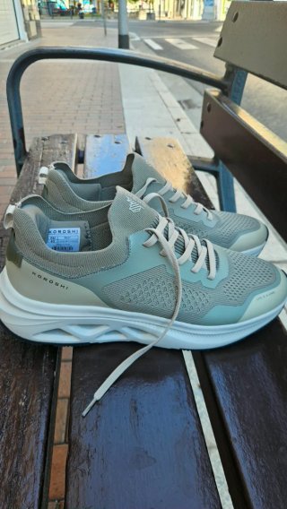 Zapatillas Koröshi Beige/Gris