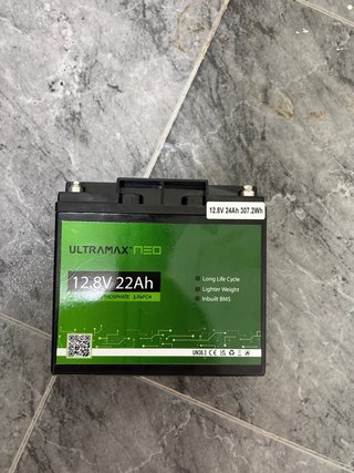 Batería Ultramax NEO LiFePO4 12.8V 22Ah