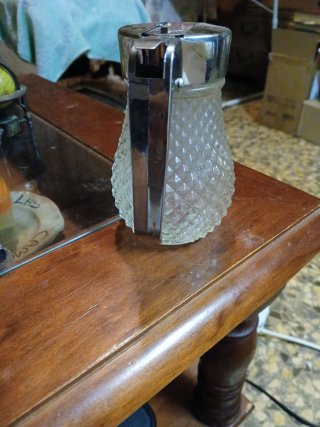 Jarrita Dispensadora de Cristal Antigua