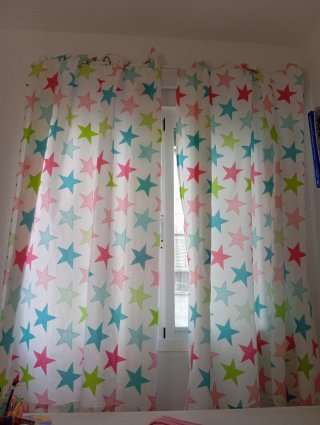Conjunto infantil de colcha y cortinas