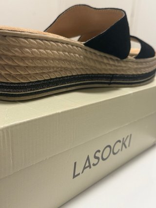 Sandalias nuevas