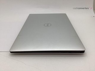 pc portatil dell p82g