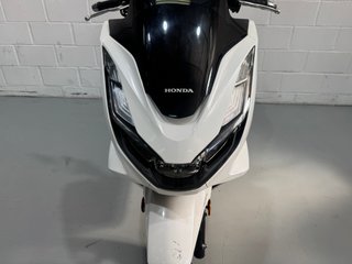 Honda PCX 125 "2024"
