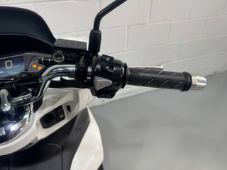 Honda PCX 125 "2024"