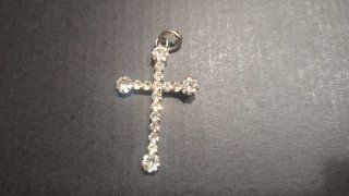 OFERTA Colgante Cruz con Brillantes