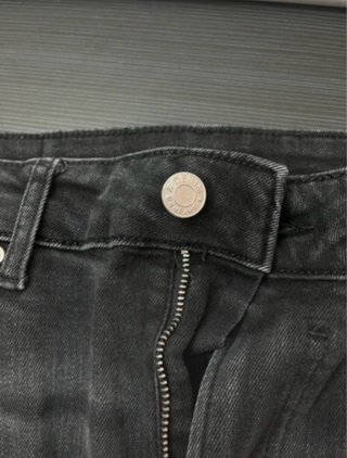 Pantalones vaqueros Bershka