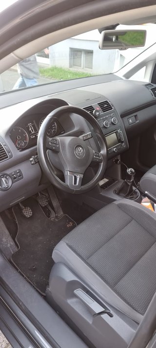Volkswagen Touran 2014