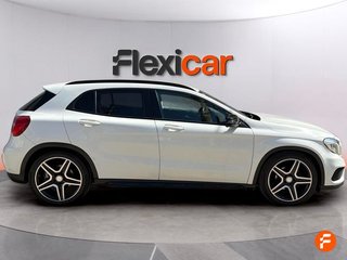 Mercedes-Benz GLA GLA 200 AMG Line