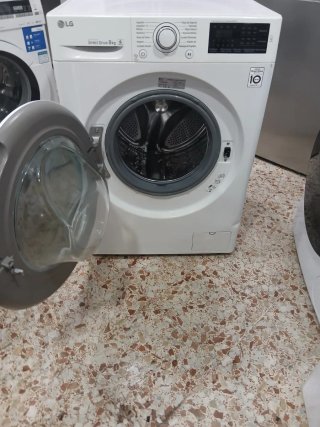 Lavadora Secadora LG Inverter Direct Drive 8/4kg