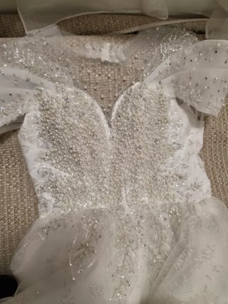 Vestido de Novia Princesa con Perlas y Encaje