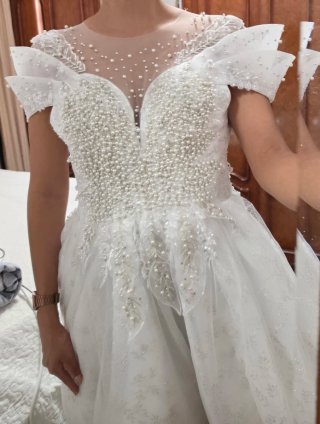 Vestido de Novia Princesa con Perlas y Encaje