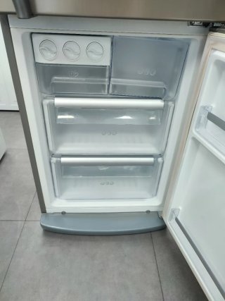 Nevera marca LG plateada 190/60cm A+ con garantía