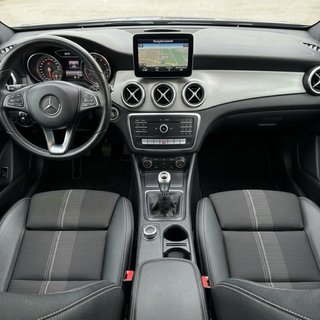 Mercedes-Benz Clase CLA 2017