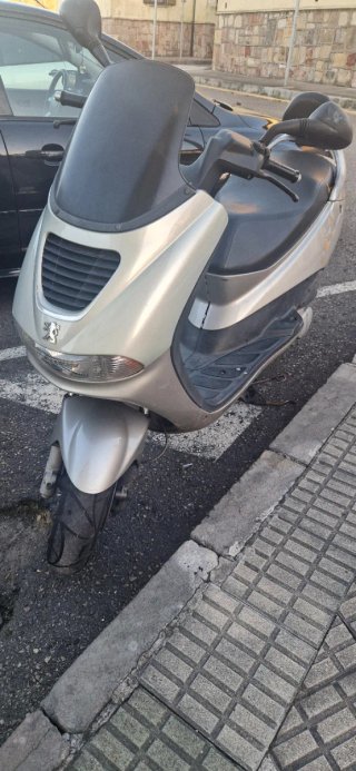 Peugeot Scooter Plata