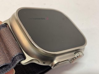 apple watch ultra 2 49mm (gps 4g) titanio