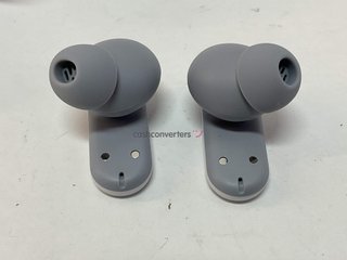 in-ear oppo enco buds 2 pro