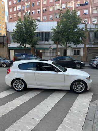 BMW 118i M | Recién PINTADO | Tracción TRASERA