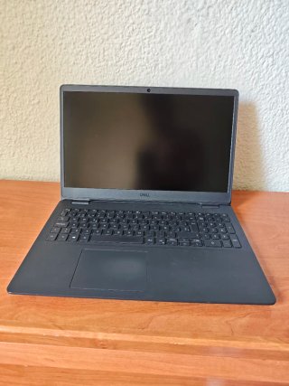 Portátil Dell 15" FHD i3 Gen 11 16GB 750GB SSD