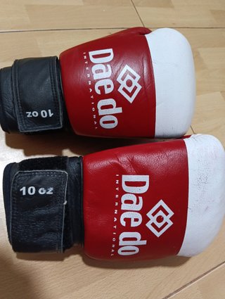 Guantes Boxeo taekwondo kickboxing. Botines savate