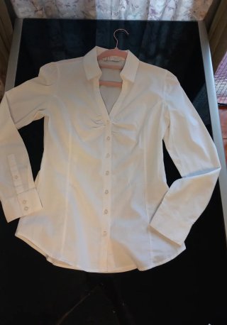 Camisa blanca Stradivarius Talla L con elastán