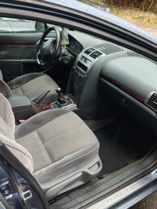 Peugeot 407 2007 averiado