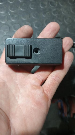 Mando de intermitentes y relé