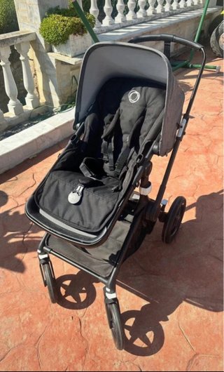 Carrito de bebé Bugaboo Fox 3 +capazo y acessorios