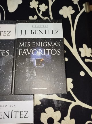 5 Libros de la Colección J.J. Benítez
