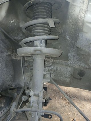 AMORTIGUADOR DELANTERO DERECHO Hyundai i40 cw (VF)(2011->)
