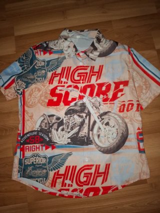 Camisa de Manga Corta Estampada