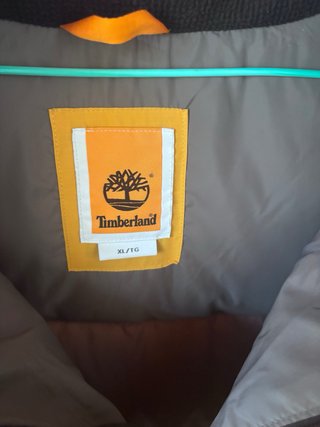 Abrigo Plumas Timberland Amarillo y Negro