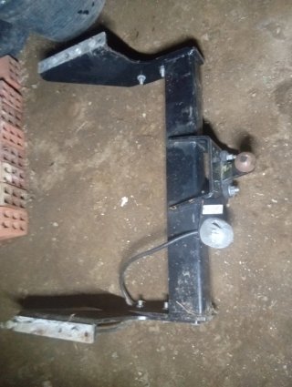 Gancho de remolque E6 55R-00930