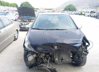 Peugeot paragolpes trasero 208 style 409518