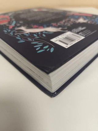 Los cuentos que nunca nos contaron / The Storie...