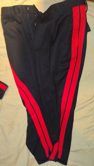2 paia pantaloni neri banda rossa da cavaliere