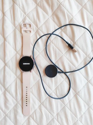 Samsung Galaxy Watch 4