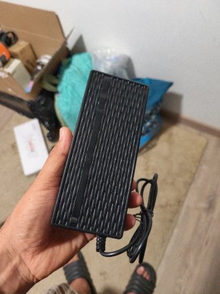 Cargador para Patinete Eléctrico Kukirin
