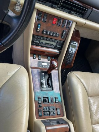 Mercedes-Benz 500 SEL 1989