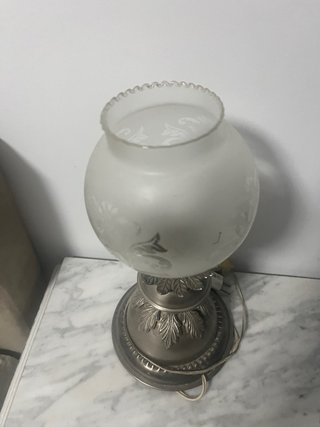 Lámpara antigua de sobremesa