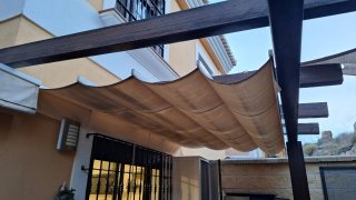 Pergola in Legno con Tende