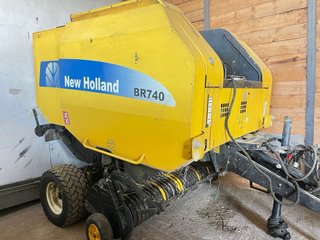 Empacadora New Holland BR740