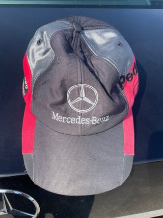 Gorra colección, Mercedes-Benz Negra/Roja, vintage